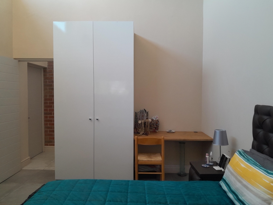 To Let 1 Bedroom Property for Rent in Pinelands Western Cape